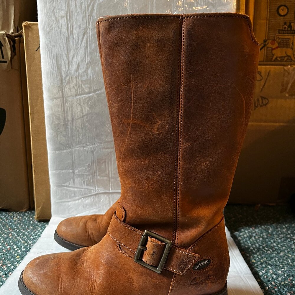 Clarks tall boots for girls - Picture 4 of 8